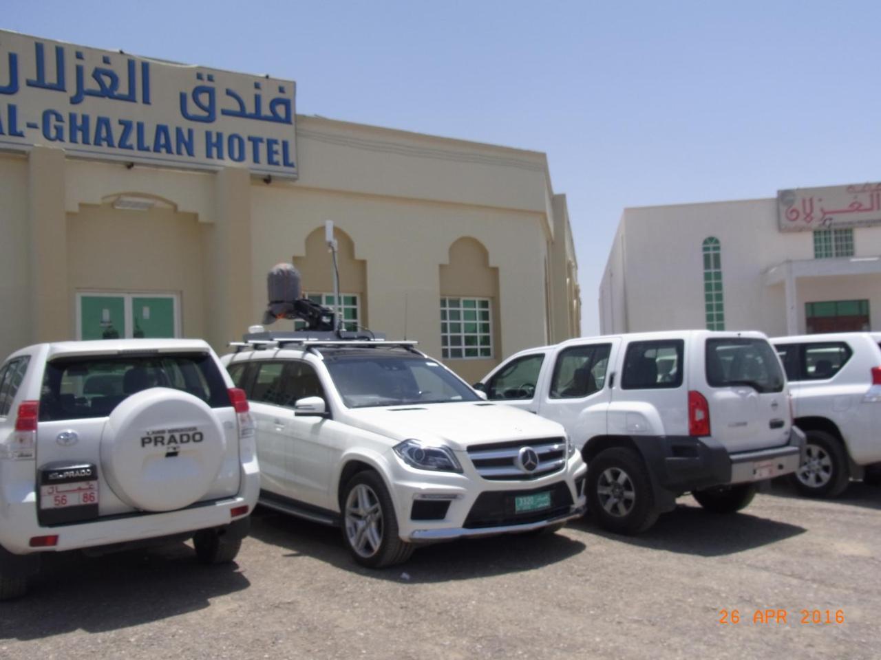 Al Ghazlan Hotel Sinaw Ruddah Ngoại thất bức ảnh