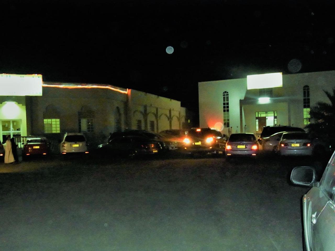 Al Ghazlan Hotel Sinaw Ruddah Ngoại thất bức ảnh