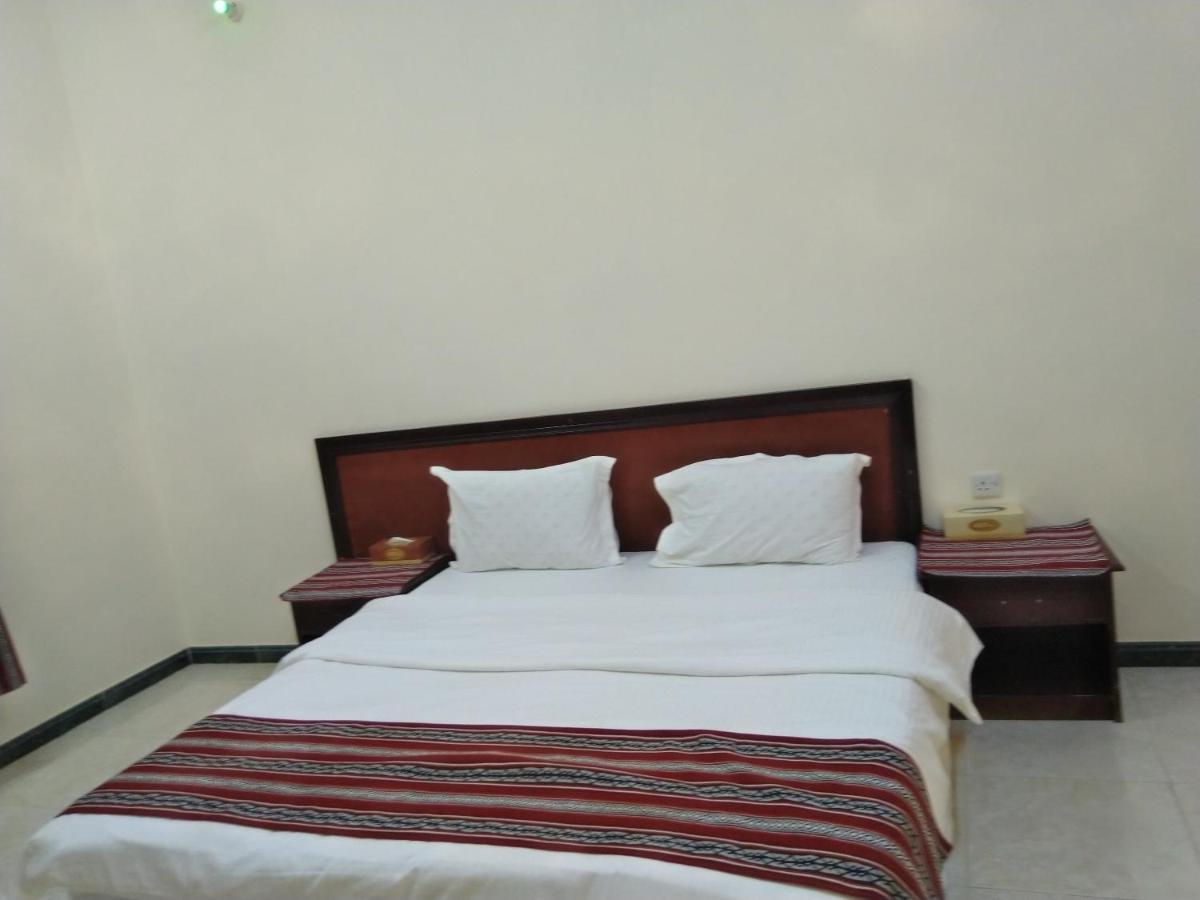 Al Ghazlan Hotel Sinaw Ruddah Ngoại thất bức ảnh